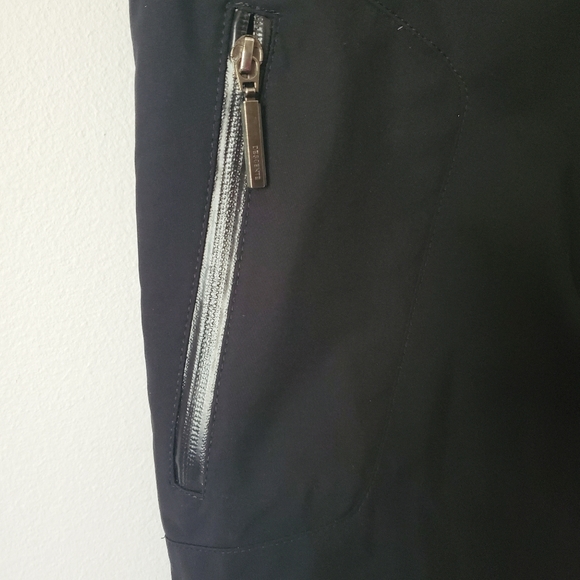 Descente Comoro Insulated Black Ski Pant - Picture 4 of 13